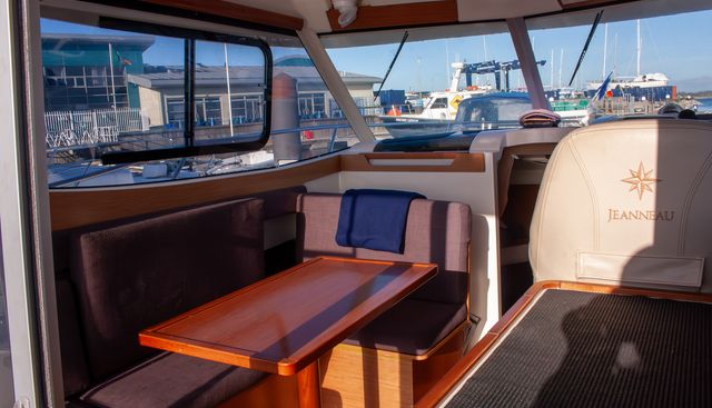 Éalú yacht for sale 13
