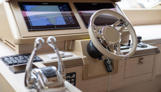 noname yacht for sale 23