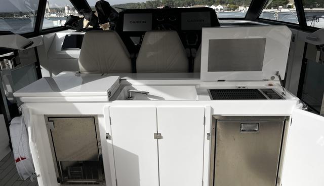 AYS2442 yacht for sale 12