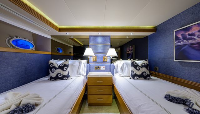 SUPERSTAR yacht for sale 37