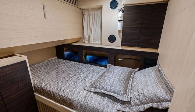 Villaggio yacht for sale 43
