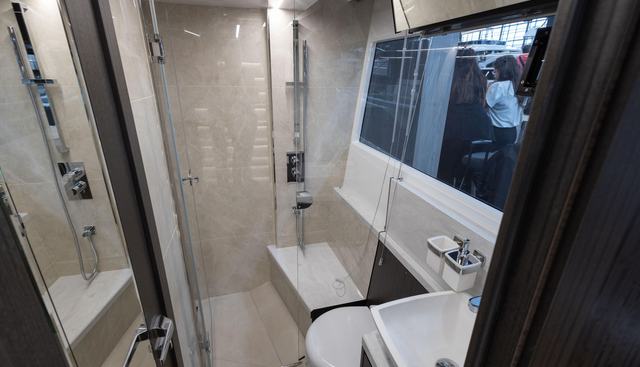 Seven yacht for sale 68