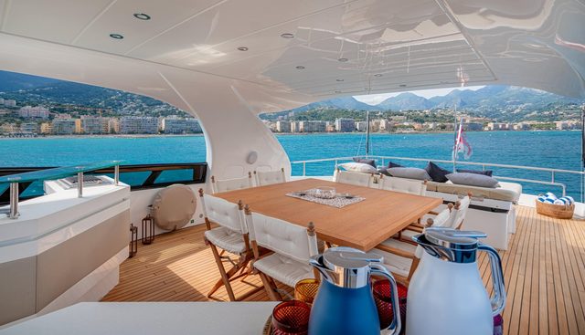 DADDY'S DREAM 888 yacht for sale 25