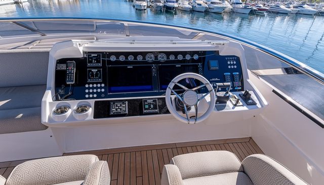 INSOMNIA yacht for sale 34
