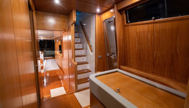 LOSAND yacht for sale 22