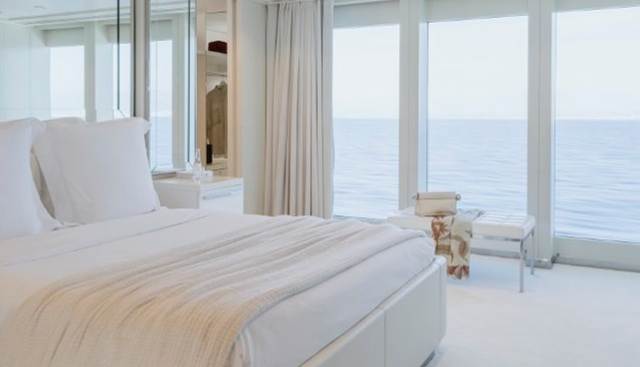 IDOL yacht for sale 28