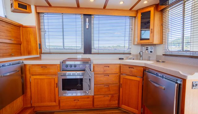 Sea Stars yacht for sale 9