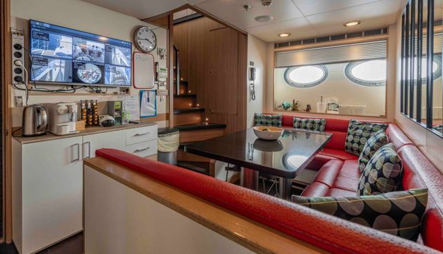 PALMER JOHNSON 150 yacht for sale 44