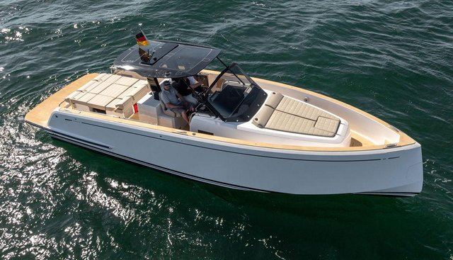 noname yacht for sale 25