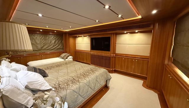 SUNRISE yacht for sale 34