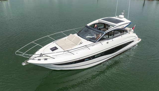 V50941 yacht for sale 5