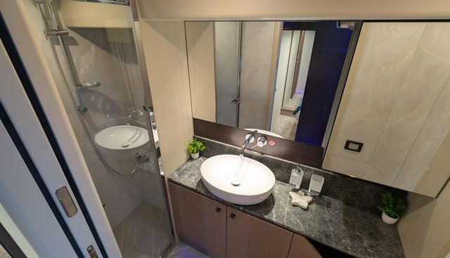 noname yacht for sale 34