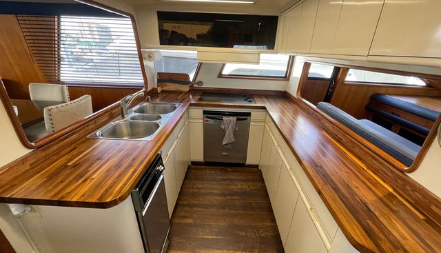 Nauti yacht for sale 22