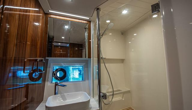 CNTRL-SALT-DEL yacht for sale 53