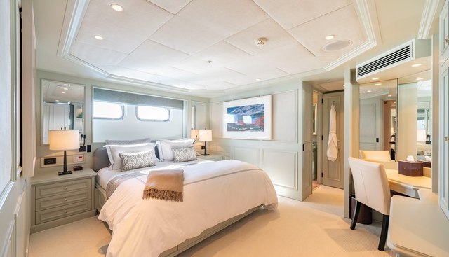 MOSAIQUE yacht for sale 14