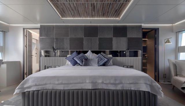 Q.M. yacht for sale 24