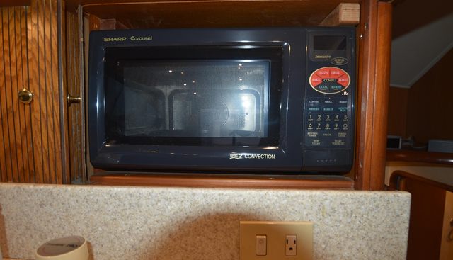 DRAM-BUOY yacht for sale 18