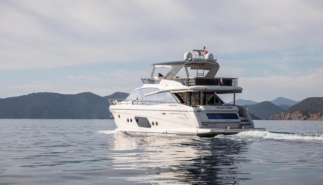 PURA VIDA yacht for sale 9