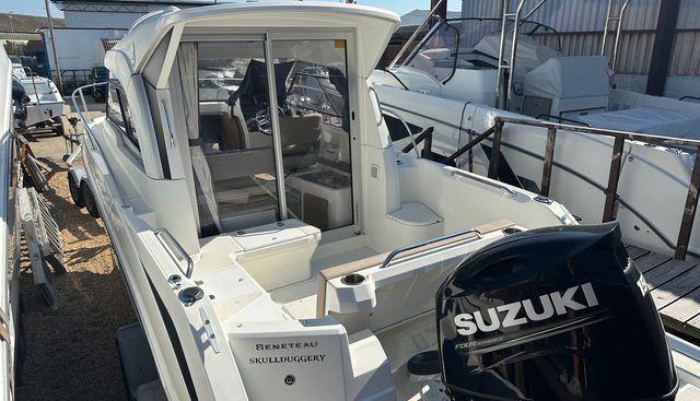 Skullduggery yacht for sale 5