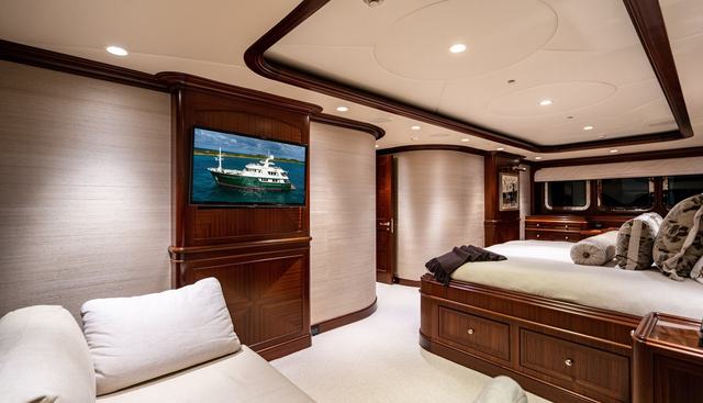 ZEXPLORER yacht for sale 12