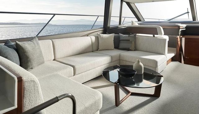 F65081 yacht for sale 2