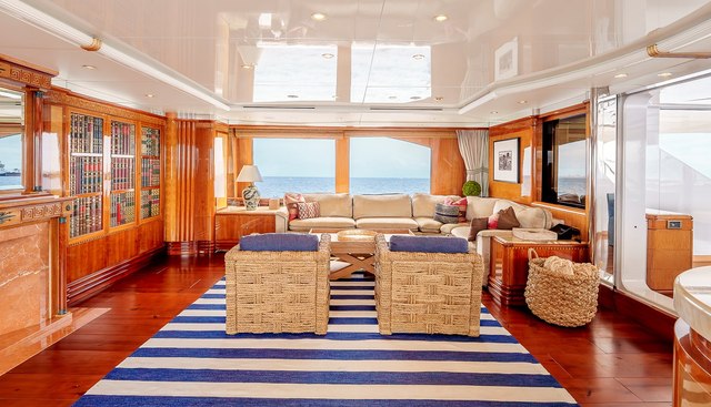 STARFIRE yacht for sale 32