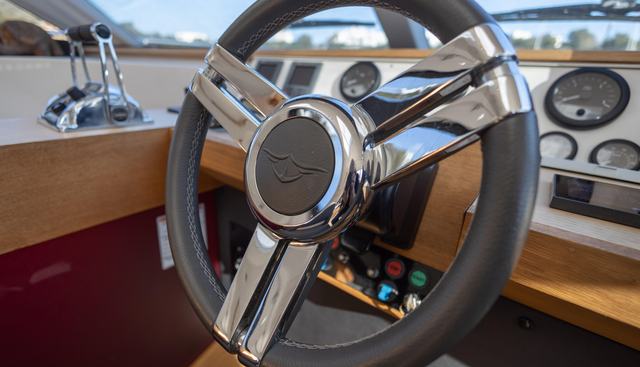 noname yacht for sale 25