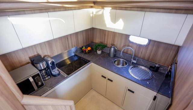 SUMMER CAMP yacht for sale 14