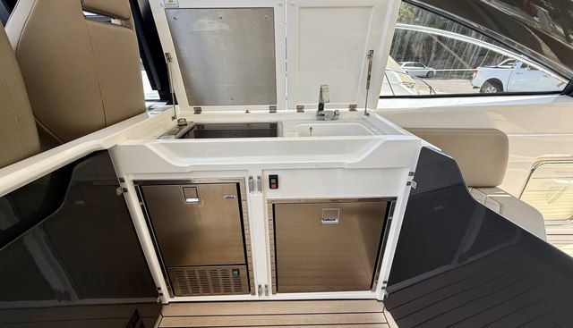 noname yacht for sale 23