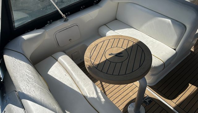 Rioja yacht for sale 19