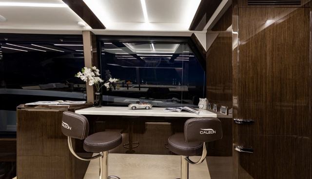 GALEON 640 FLY yacht for sale 8