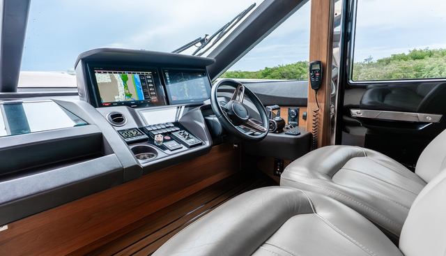 MAMU yacht for sale 37