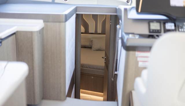 GN440FLY-016 yacht for sale 113