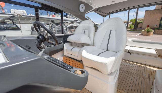 Bozzie yacht for sale 55