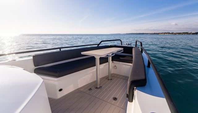 MR B yacht for sale 14