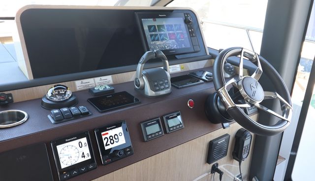 SEALINE yacht for sale 15