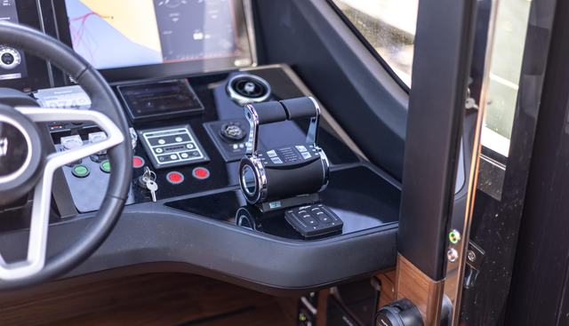 noname yacht for sale 29