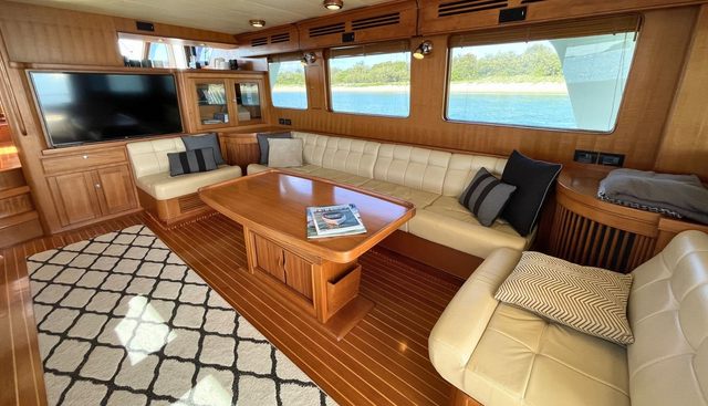 Latitude 20 yacht for sale 14