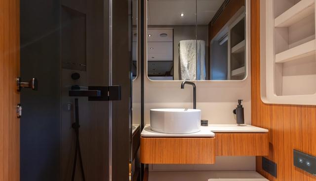 2025 FERRETTI 670 KATRIN I yacht for sale 27