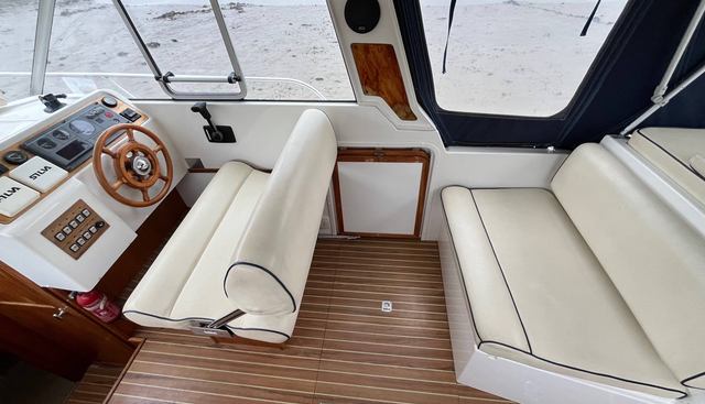 noname yacht for sale 10
