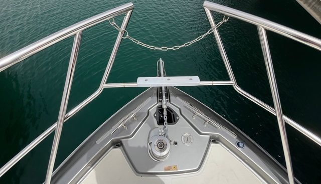 Z35 yacht for sale 8