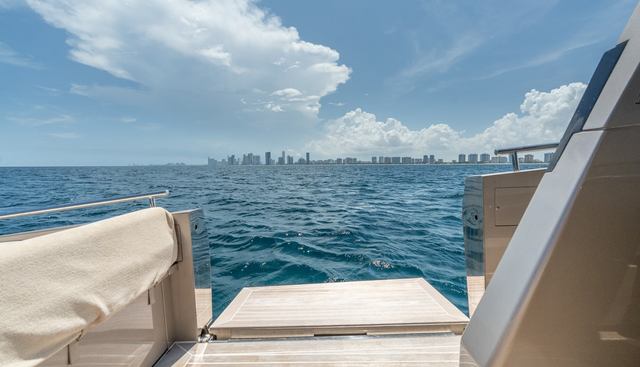 SPIN yacht for sale 18