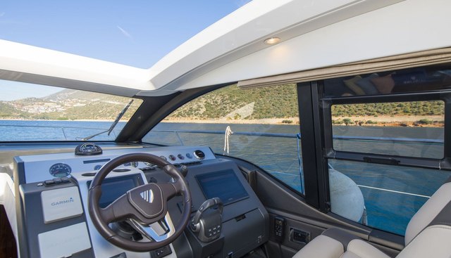 Fairline Targa 45 yacht for sale 30