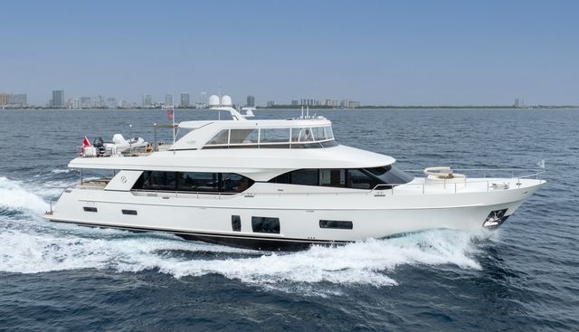 Iridescence yacht for sale 28
