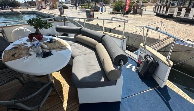 Versilcraft Super Challenger 96 yacht for sale 5