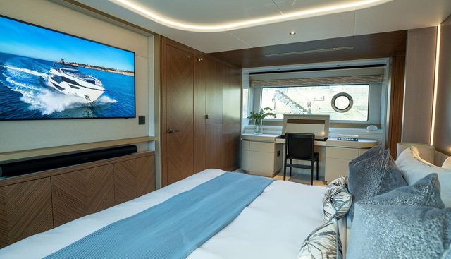8022580 yacht for sale 35