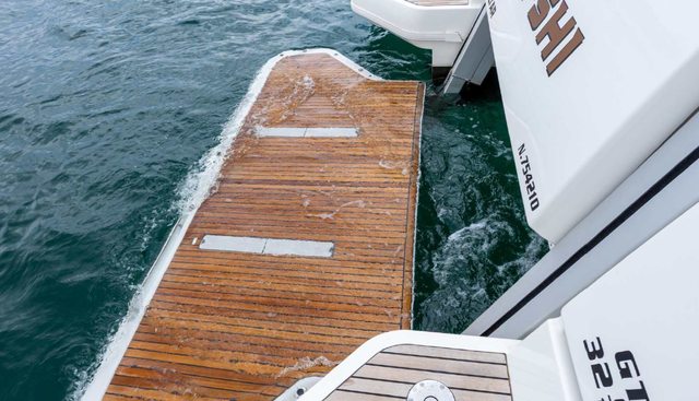 noname yacht for sale 33