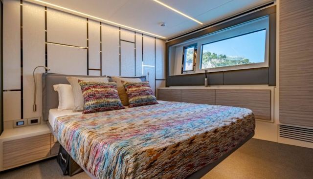 SILVER MISSILE yacht for sale 30