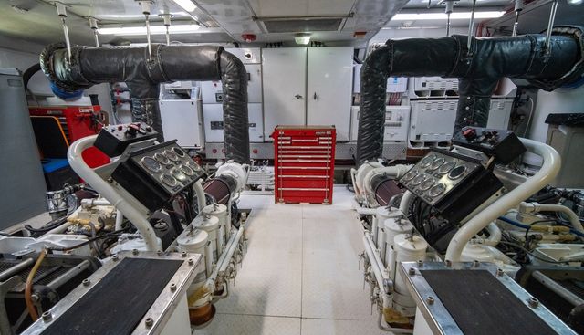 FLYING DUTCHMAN yacht for sale 57