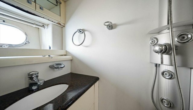 VANGUARD yacht for sale 63